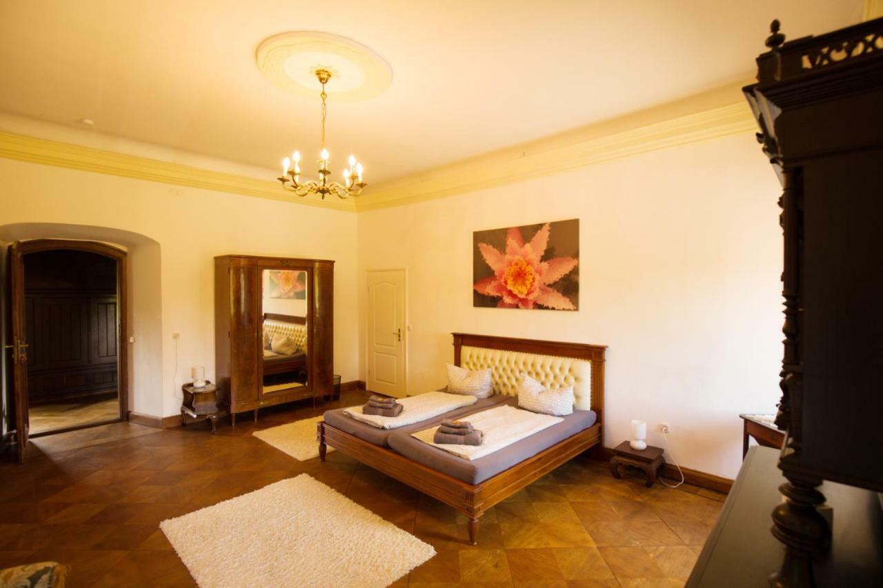 Veltheimsburg Gasthof 3*